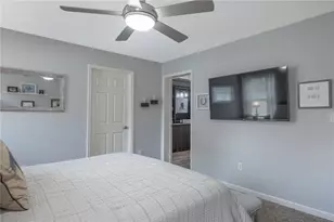 9931 Bunnell Hill Rd, Clear Creek Township, OH 45458 - Photo 14