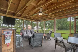 9931 Bunnell Hill Rd, Clear Creek Township, OH 45458 - Photo 10