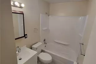 824 Boylan Dr, Xenia, OH 45385 - Photo 8