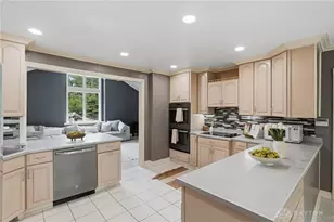 1511 Lindenhurst, Washington Twp, OH 45459 - Photo 12