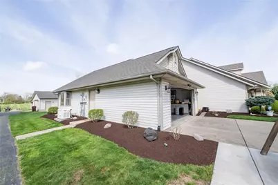 10535 Frederick Pike, Vandalia, OH 45377 - Photo 4