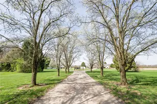 10535 Frederick Pike, Vandalia, OH 45377 - Photo 20