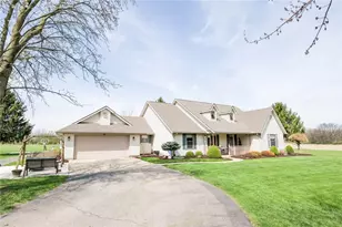 10535 Frederick Pike, Vandalia, OH 45377 - Photo 2