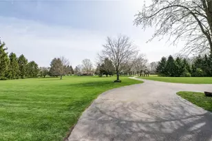 10535 Frederick Pike, Vandalia, OH 45377 - Photo 18