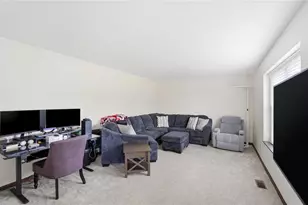 7740 Stanley Mill Dr, Centerville, OH 45459 - Photo 6