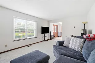 7740 Stanley Mill Dr, Centerville, OH 45459 - Photo 8