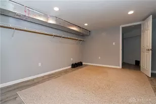 6126 Knollwood Dr, German Twp, OH 45502 - Photo 28