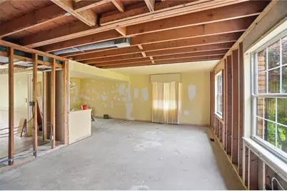 119 W Woodbury Drive, Dayton, OH 45415 - Photo 6