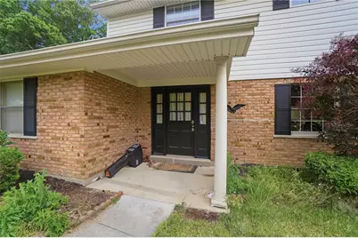 119 W Woodbury Drive, Dayton, OH 45415 - Photo 2