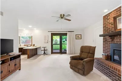313 Towncrest Drive, Beavercreek, OH 45434 - Photo 6