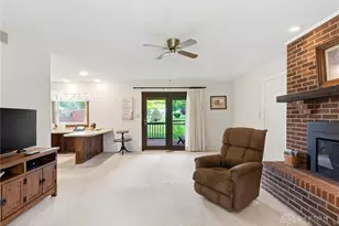 313 Towncrest Dr, Beavercreek, OH 45434 - Photo 6