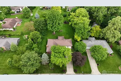 313 Towncrest Drive, Beavercreek, OH 45434 - Photo 40