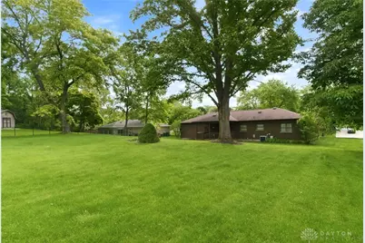 313 Towncrest Drive, Beavercreek, OH 45434 - Photo 34