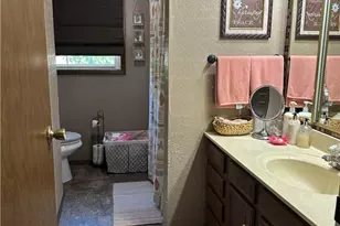 1814 Carlyle Dr, Piqua, OH 45356 - Photo 24