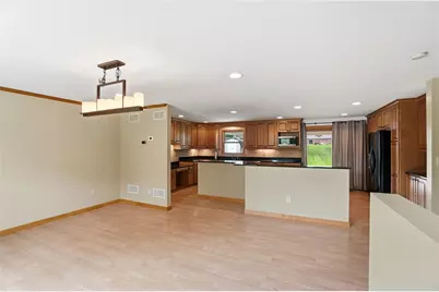 3711 Shakertown Road, Beavercreek, OH 45430 - Photo 4