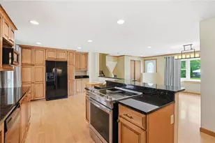 3711 Shakertown Rd, Beavercreek, OH 45430 - Photo 6