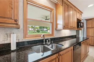 3711 Shakertown Rd, Beavercreek, OH 45430 - Photo 8
