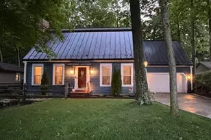 360 Locust View Way, Troy, OH 45373 - Photo 2