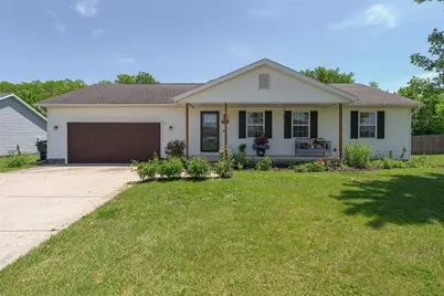 895 Riverbirch Road, Washington Court House, OH 43160 - Photo 1