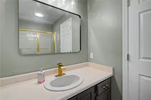 10619 Frederick Pike, Butler Twp, OH 45377 - Photo 24