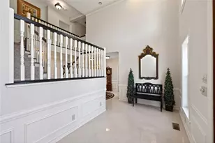 1440 Haven Hill Dr, Washington Twp, OH 45459 - Photo 4