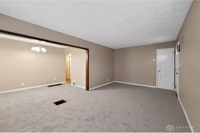 2838 Kenview Avenue, Dayton, OH 45420 - Photo 12