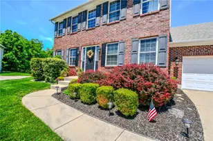 4302 Sourwood Dr, Dayton, OH 45424 - Photo 2