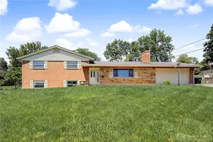 617 Stoneybrook Dr, Dayton, OH 45429 - Photo 1