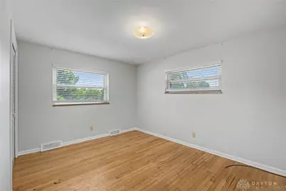 617 Stoneybrook Drive, Dayton, OH 45429 - Photo 18