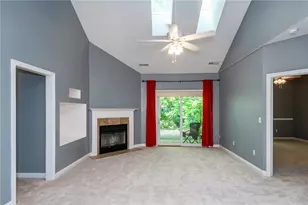3366 Darbyshire Dr, Beavercreek, OH 45440 - Photo 8