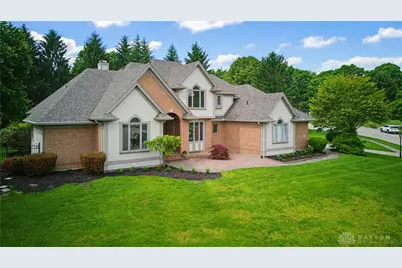 665 Southern Belle Boulevard, Beavercreek, OH 45434 - Photo 2
