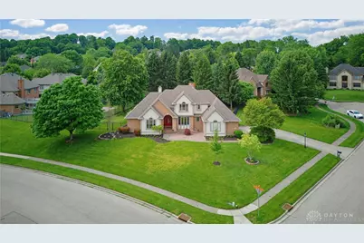 665 Southern Belle Boulevard, Beavercreek, OH 45434 - Photo 4