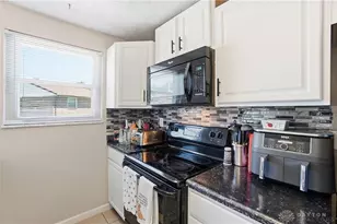 4818 Creeknoll Ct, Huber Heights, OH 45424 - Photo 28
