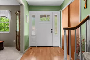 623 Silverleaf Dr, Riverside, OH 45431 - Photo 2