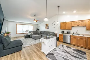 1966 Cider Mill Way, Tipp City, OH 45371 - Photo 12
