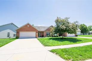 1966 Cider Mill Way, Tipp City, OH 45371 - Photo 2