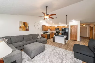 1966 Cider Mill Way, Tipp City, OH 45371 - Photo 8