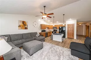 1966 Cider Mill Way, Tipp City, OH 45371 - Photo 8