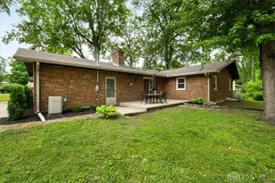 2824 Gramercy Pl, Beavercreek, OH 45431 - Photo 4