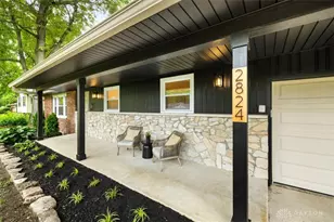 2824 Gramercy Pl, Beavercreek, OH 45431 - Photo 2
