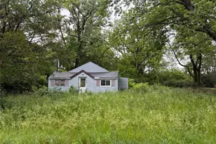 2985 Montgomery County Line Rd, Tipp City, OH 45371 - Photo 2