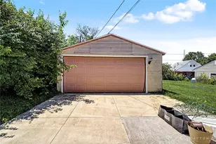 757 Spinning Rd, Riverside, OH 45431 - Photo 32
