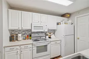 1901 Waterstone Blvd, Miamisburg, OH 45342 - Photo 10