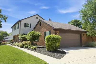 2042 Cortina Drive, Miami Township, OH 45459 - Photo 4