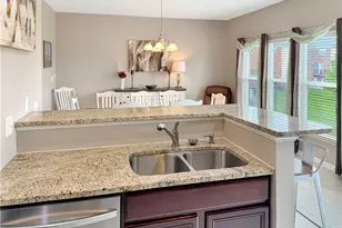 1687 Big Bear Dr, Washington Twp, OH 45458 - Photo 10