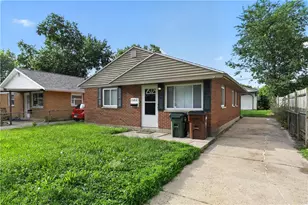 2142 Nomad Ave, Dayton, OH 45414 - Photo 2