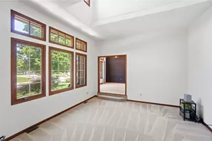 1010 Quiet Brook Trail, Washington Twp, OH 45458 - Photo 8