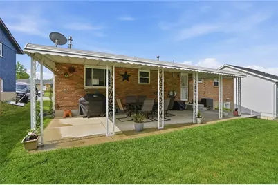 1617 Sue Avenue, Miamisburg, OH 45342 - Photo 70