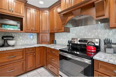 1665 Marby Drive, Troy, OH 45373 - Photo 6