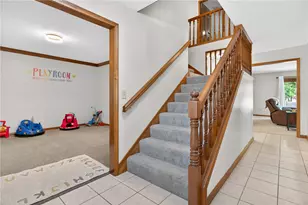 1665 Marby Dr, Troy, OH 45373 - Photo 4